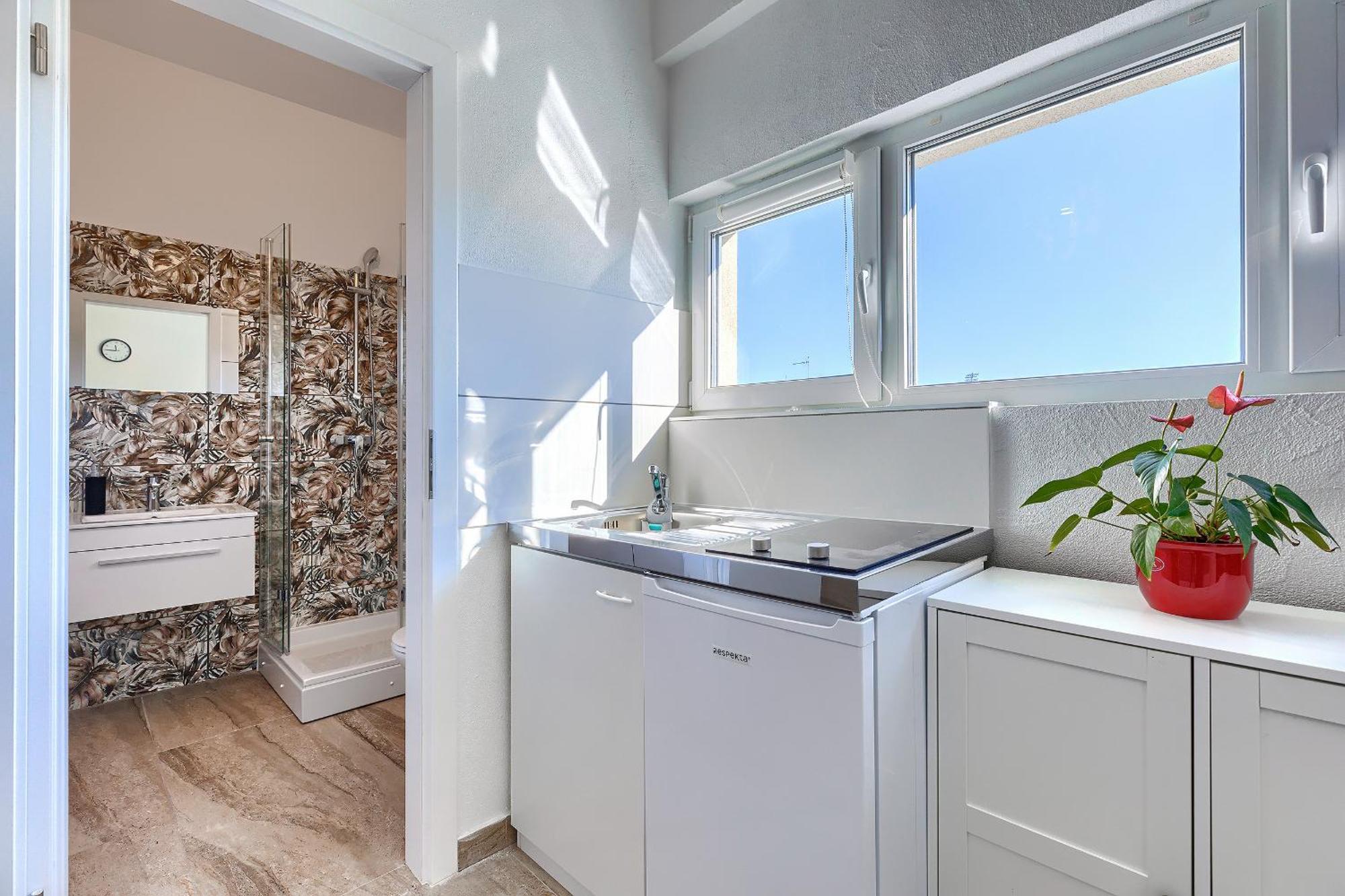 Monte Zaro Hostel Пула Екстериор снимка